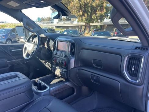 Used 2022 Chevrolet Silverado 2500 LTZ w/ LTZ Premium Package AWD/4WD image 24