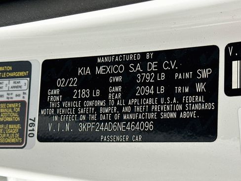 Used 2022 Kia Forte LXS FWD image 12