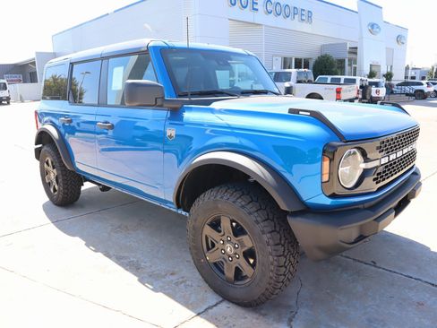 New 2025 Ford Bronco Big Bend image 1