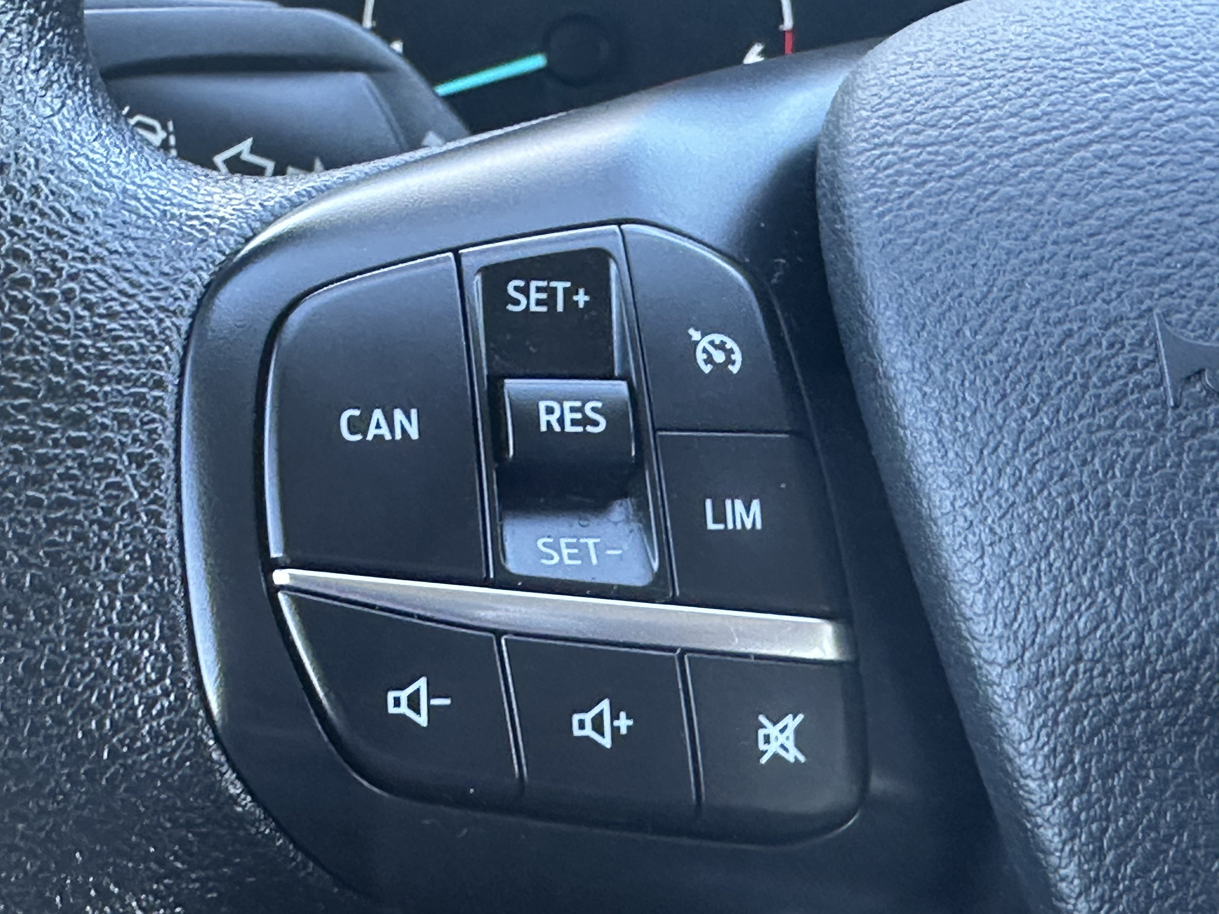 Used 2022 Ford Transit 350 XLT RWD image 23