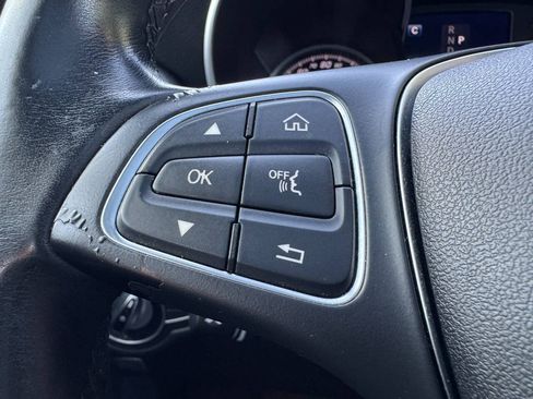 Used 2016 Mercedes-Benz GLC 300 4MATIC image 22