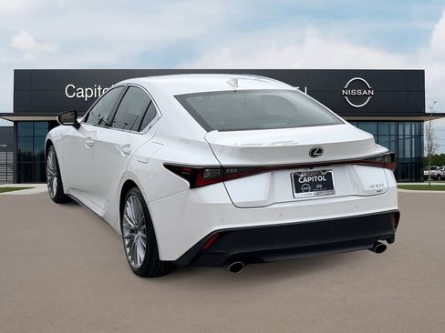 Used 2024 Lexus IS 300 AWD w/ Premium Package image 7