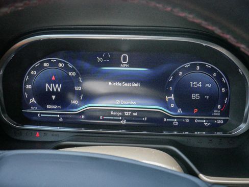 Used 2024 Chevrolet Suburban RST RWD image 21