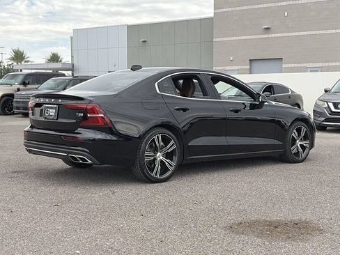 Used 2019 Volvo S60 T5 Inscription FWD image 6