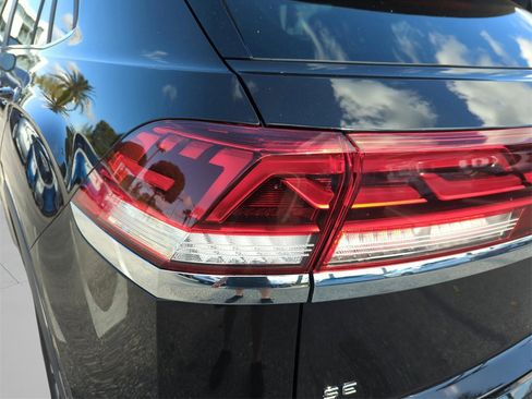 New 2026 Volkswagen Atlas Cross Sport SE image 45