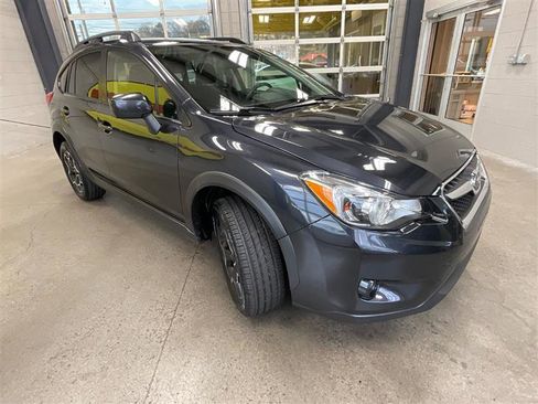 Used 2015 Subaru Crosstrek 2.0i Premium image 7