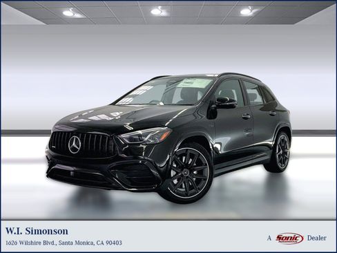 New 2024 Mercedes-Benz GLA 35 AMG 4MATIC image 1