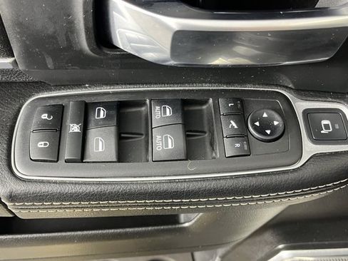 Used 2019 RAM 2500 Laramie image 21