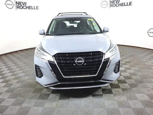 Used 2022 Nissan Kicks SV w/ Interior Electronics Package image 3