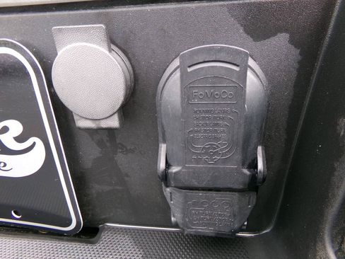 Used 2024 Ford F150 XL AWD/4WD image 12