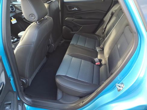 New 2026 Chevrolet Trax LT w/ Driver Confidence Package image 9