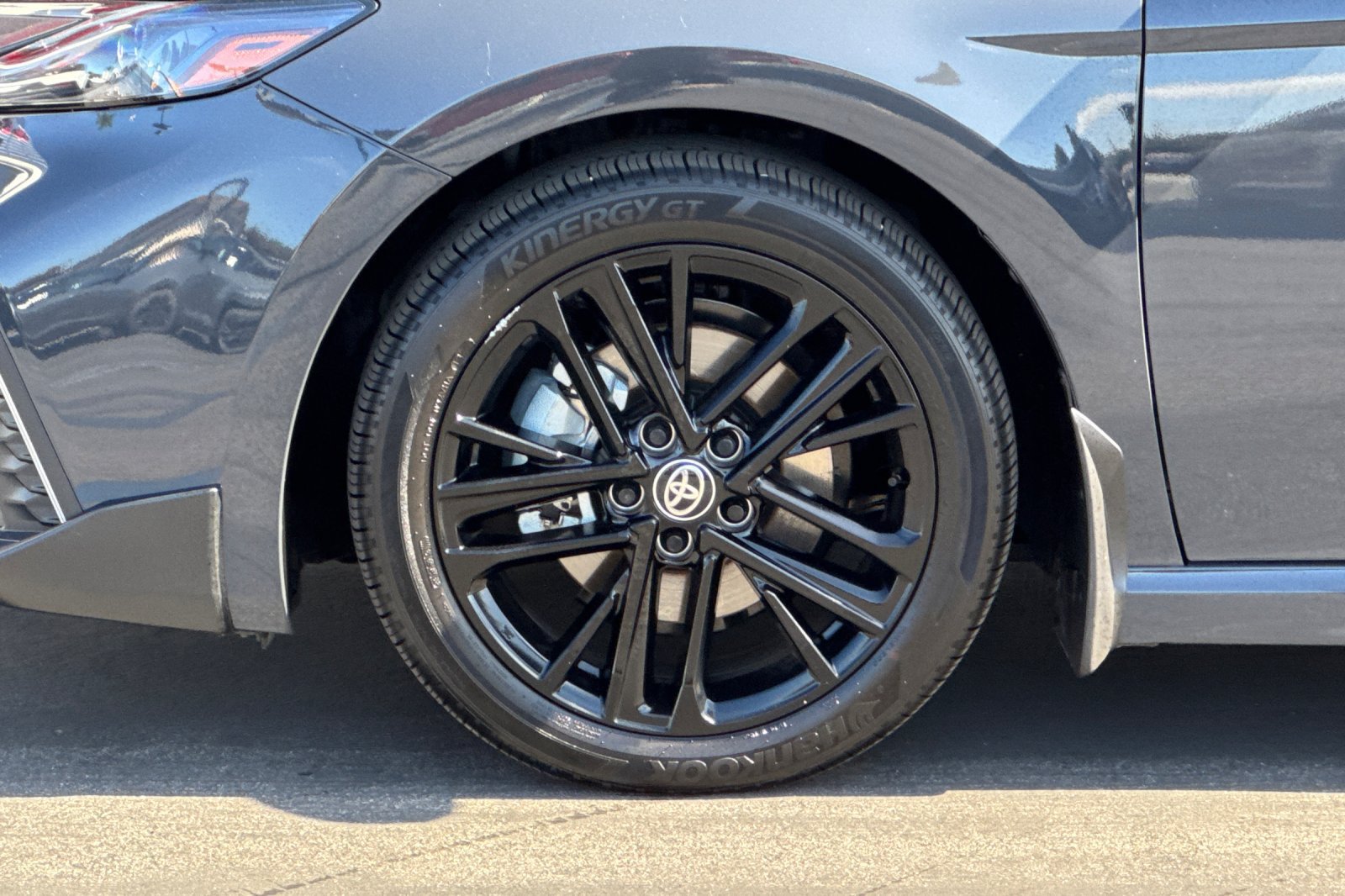 Certified 2026 Toyota Camry SE w/ Convenience Package FWD image 34