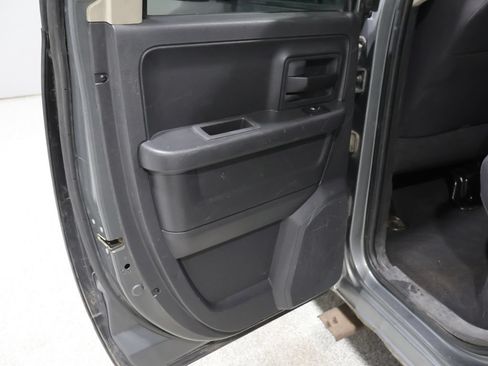 Used 2010 Dodge Ram 1500 Truck ST w/ ST Popular Equipment Group AWD/4WD image 18