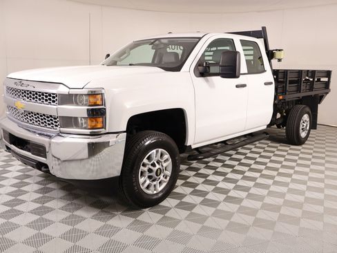 Used 2019 Chevrolet Silverado 2500 W/T RWD image 7