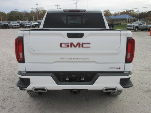 New 2026 GMC Sierra 1500 AT4 image 5