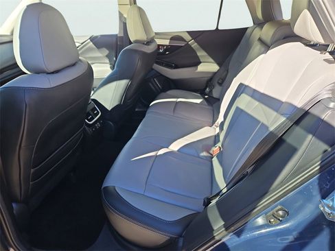 Used 2023 Subaru Outback Limited XT image 37