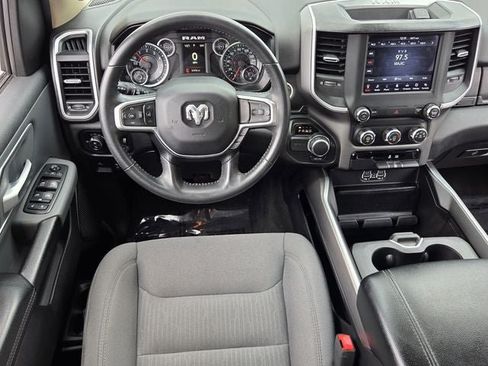 Used 2020 RAM 1500 Big Horn RWD image 12
