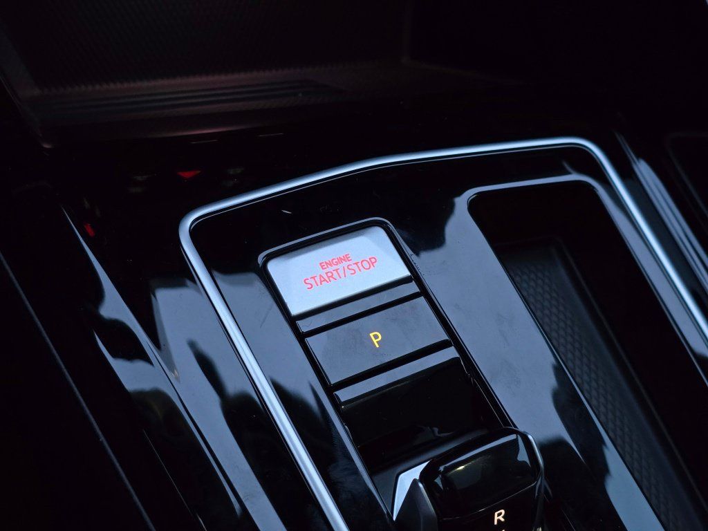 New 2026 Volkswagen GTI SE FWD image 29