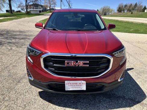 Used 2018 GMC Terrain SLE AWD/4WD image 8