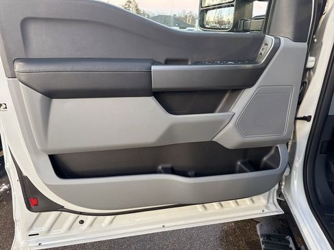 New 2026 Ford F350 XLT w/ FX4 Off-Road Package image 10