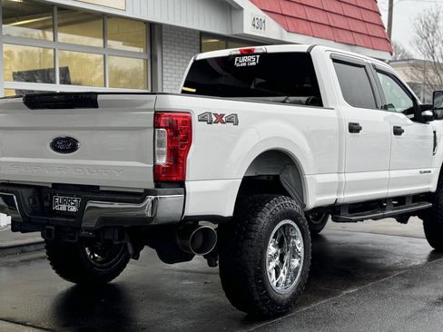 Used 2019 Ford F250 XLT image 3