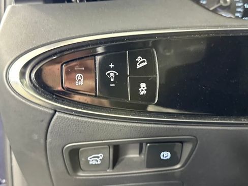 Used 2025 Genesis GV70 2.5T image 19