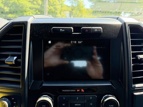 Used 2017 Ford F150 XL w/ Equipment Group 101A Mid AWD/4WD image 29