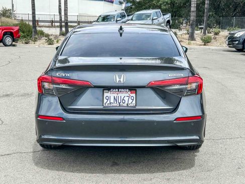 Used 2024 Honda Civic Touring image 7