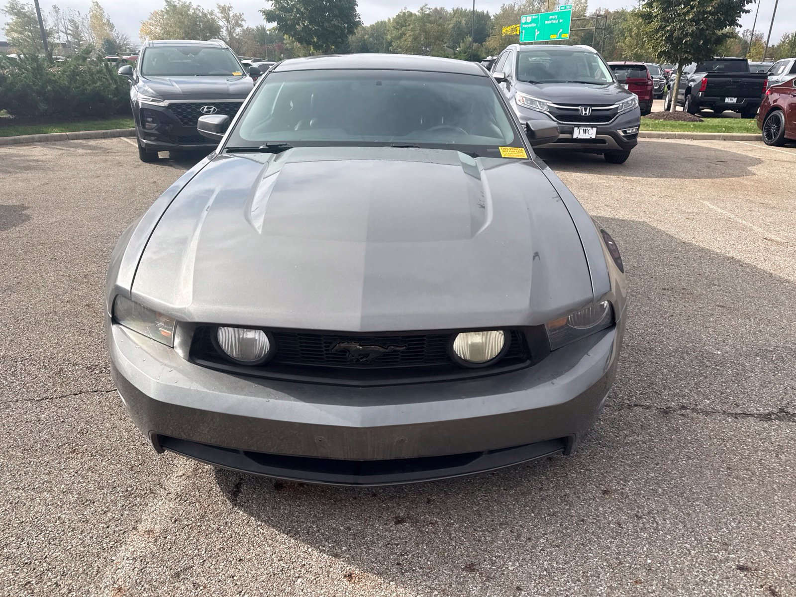 Used 2011 Ford Mustang GT Premium RWD image 2