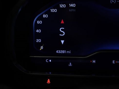 Used 2023 Chevrolet Tahoe Premier image 11