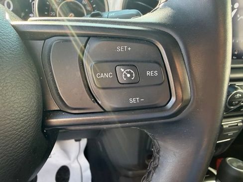 Used 2021 Jeep Wrangler Sport AWD/4WD image 27