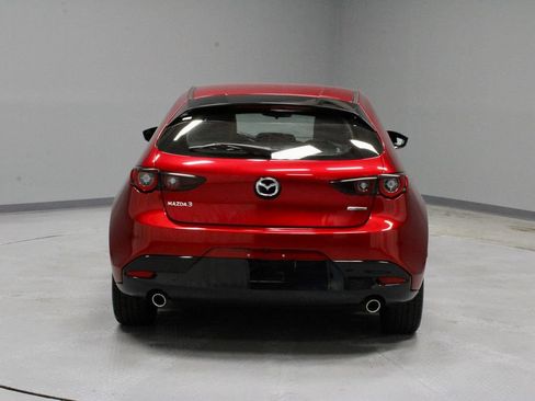 Used 2024 MAZDA MAZDA3 s FWD image 9