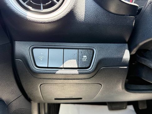 Used 2022 Kia Forte LXS FWD image 12