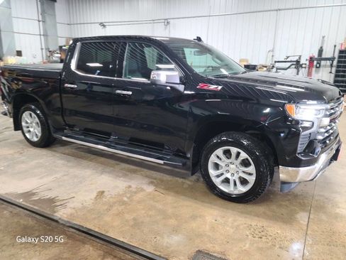 Used 2023 Chevrolet Silverado 1500 LTZ w/ LTZ Convenience Package II image 11