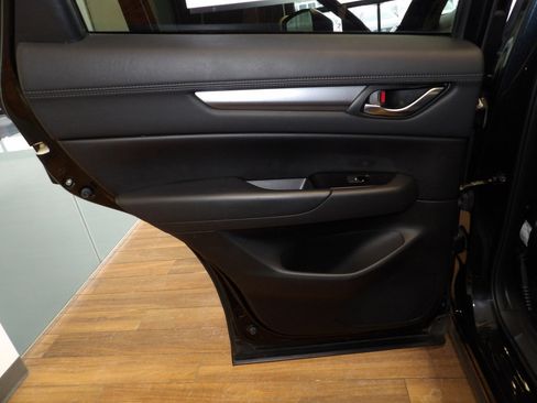 Used 2018 MAZDA CX-5 Touring w/ Preferred Equipment Package image 21