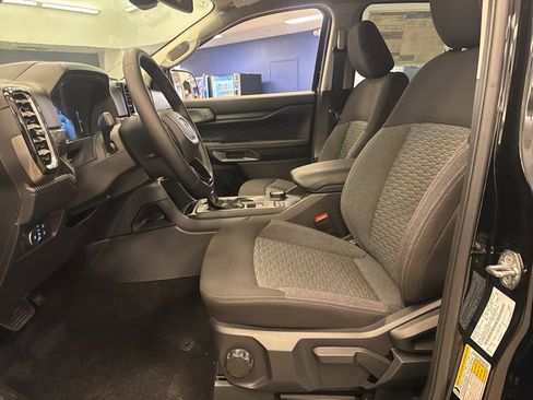 New 2025 Ford Ranger XLT w/ Technology Package image 19