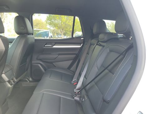 New 2026 GMC Terrain Elevation w/ Elevation Premium Package FWD image 7