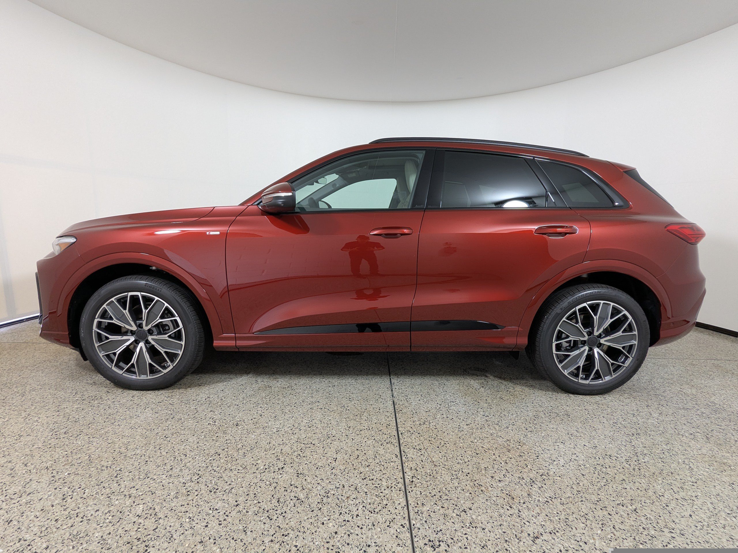 New 2026 Audi Q5 Prestige AWD/4WD image 4