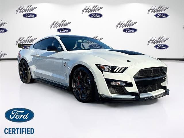 Used 2021 Ford Mustang Shelby GT500 w/ Carbon Fiber Track Pack RWD image 1