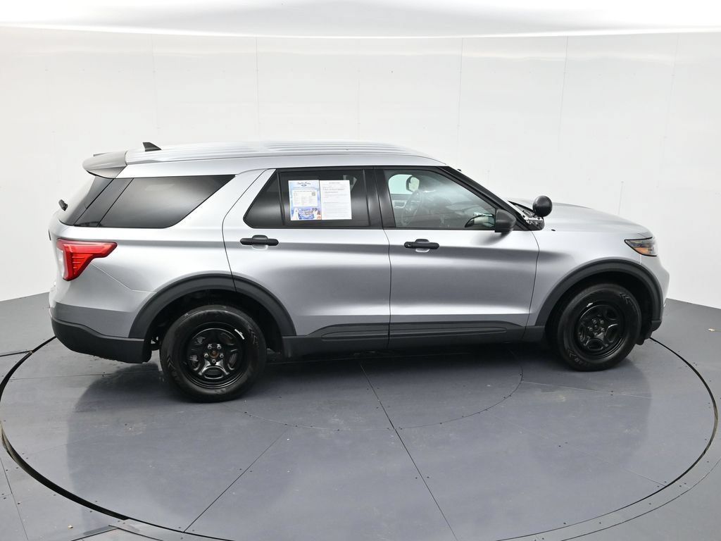Used 2024 Ford Explorer 4WD Police Interceptor image 39