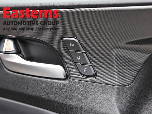 Used 2023 Hyundai Santa Fe Limited AWD/4WD image 21