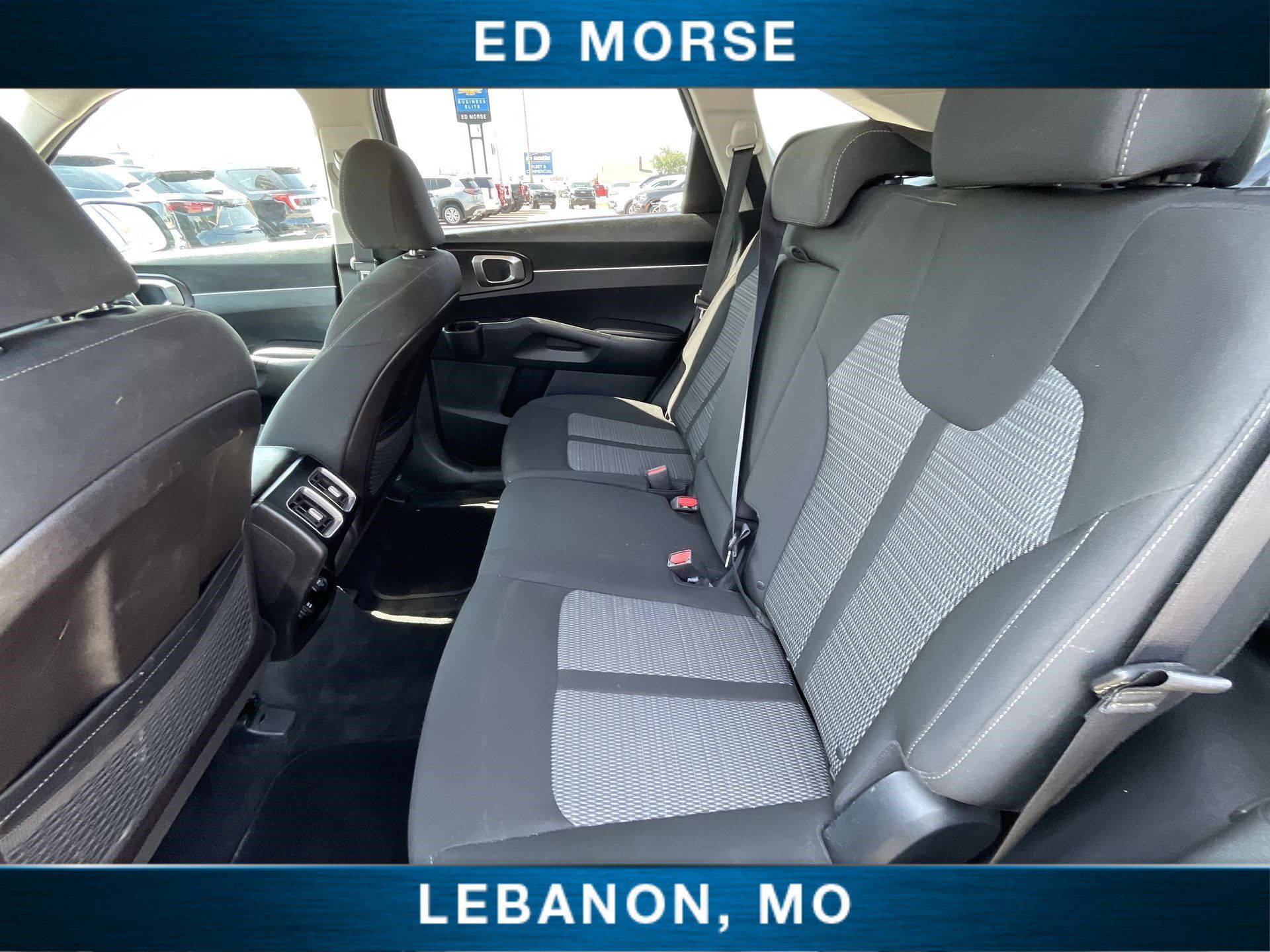 Used 2021 Kia Sorento LX FWD image 21
