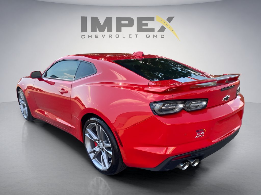 Used 2022 Chevrolet Camaro SS RWD image 26