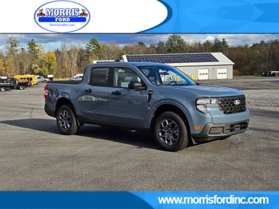 New 2025 Ford Maverick XLT w/ Equipment Group 302A