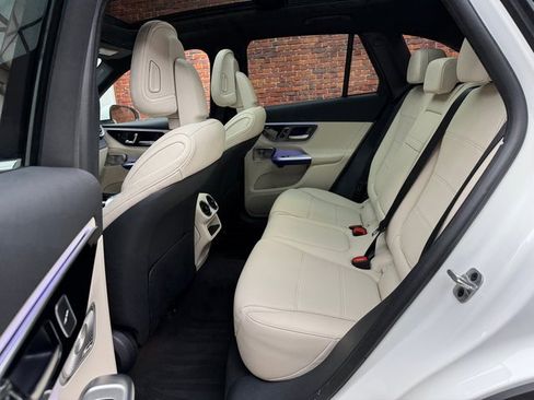 New 2026 Mercedes-Benz GLC 300 GLC 300 image 23