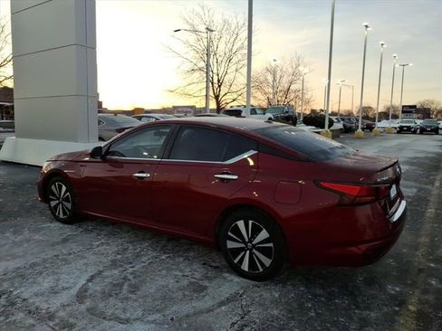 Used 2022 Nissan Altima 2.5 SV image 5