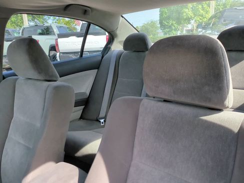 Used 2010 Honda Accord LX-P image 8