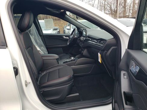 New 2026 Ford Escape ST-Line w/ Cold Weather Package AWD/4WD image 18