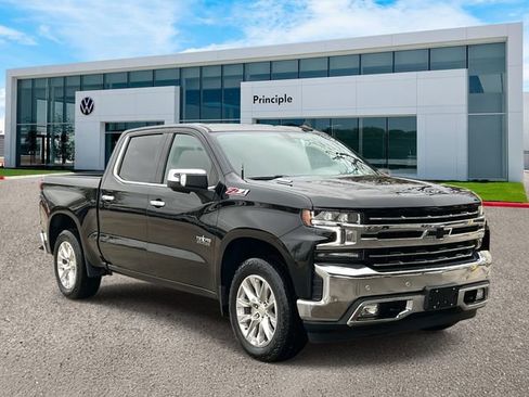Used 2021 Chevrolet Silverado 1500 LTZ w/ LTZ Convenience Package II image 2