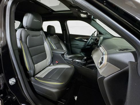 Certified 2024 Chevrolet TrailBlazer ACTIV w/ Convenience Package FWD image 26